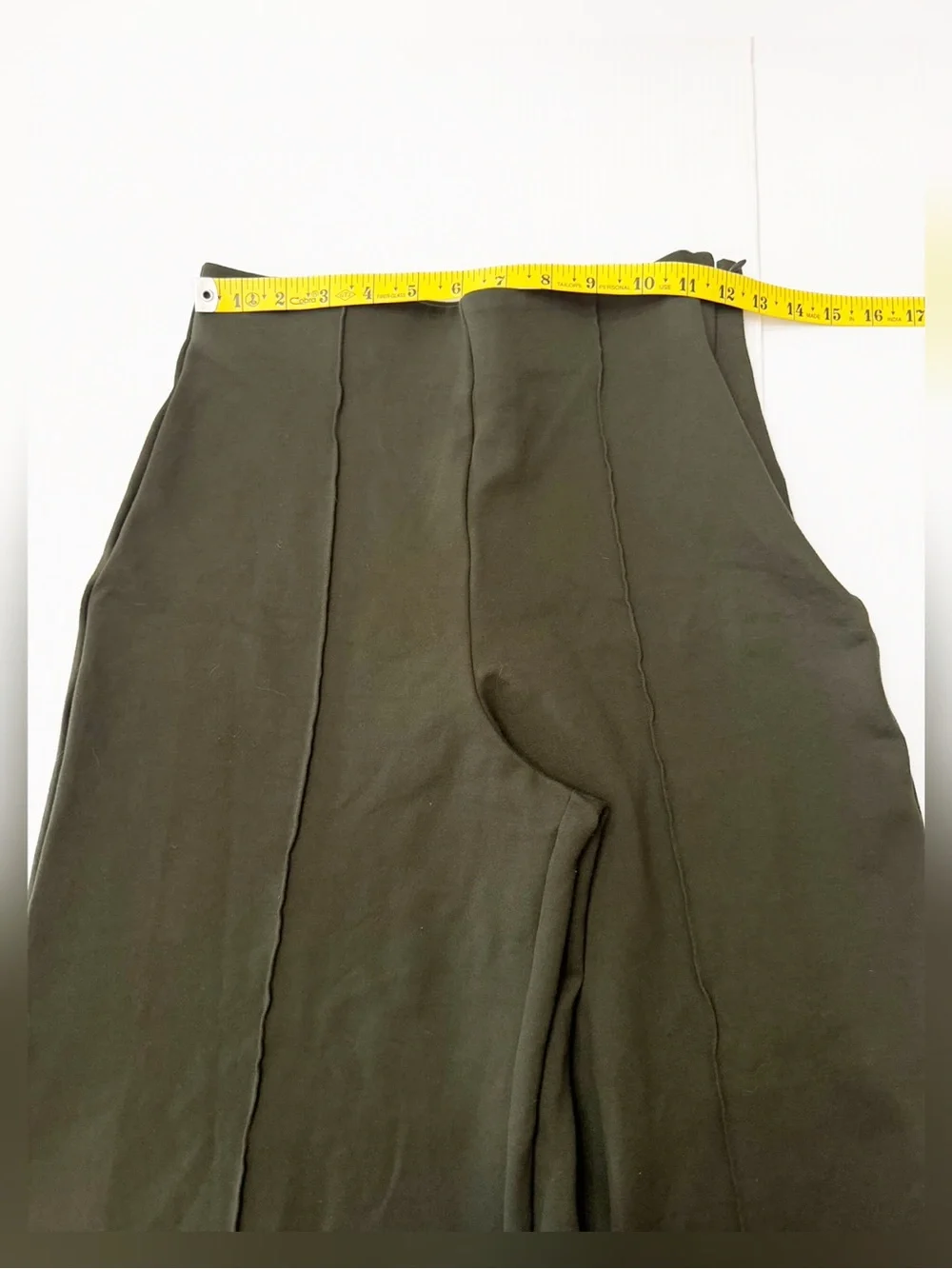 Quince - Ultra-Stretch Ponte Super Wide Leg Ankle Pants - M - Picture 11 of 12